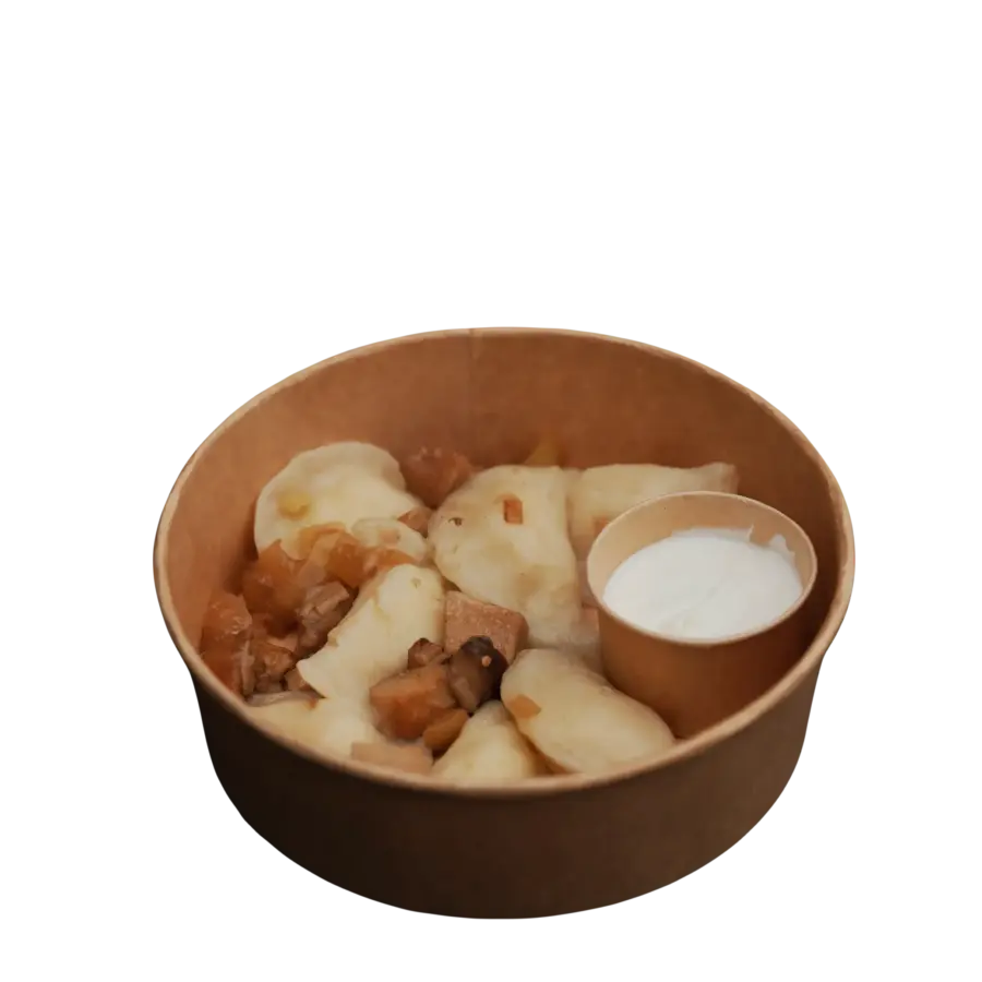 Вареники з картоплею, білими грибами й сметаною