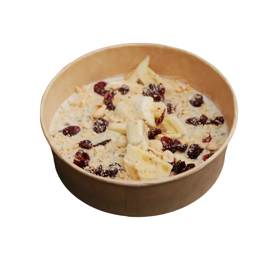 Вівсяна каша з бананом та горіхами